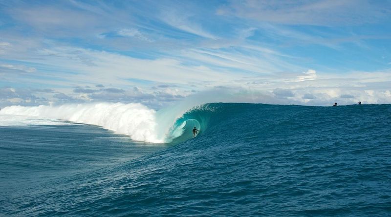 Teahupo'o, Tahiti, French Polynesia