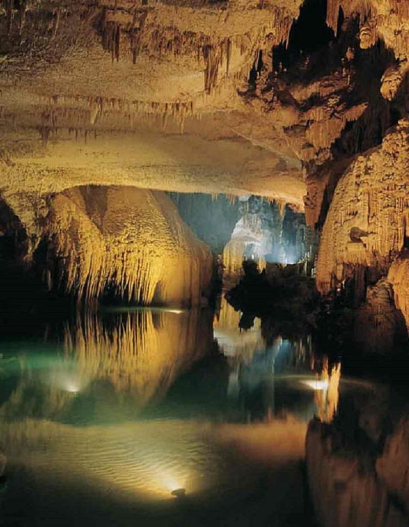 Jeita Grotto, Lebanon