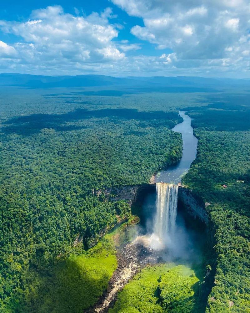 Kaieteur Falls, Guyana