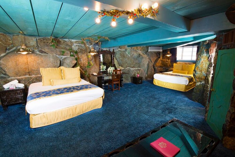 California - Madonna Inn
