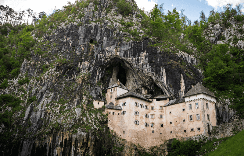 Predjama Castle