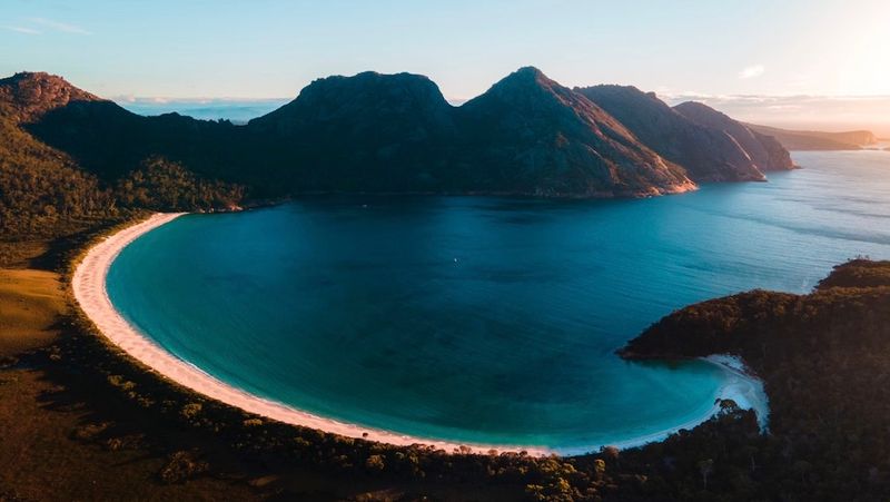 Tazzie, Australia