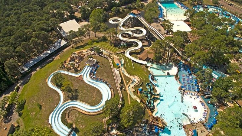 Shipwreck Island Waterpark