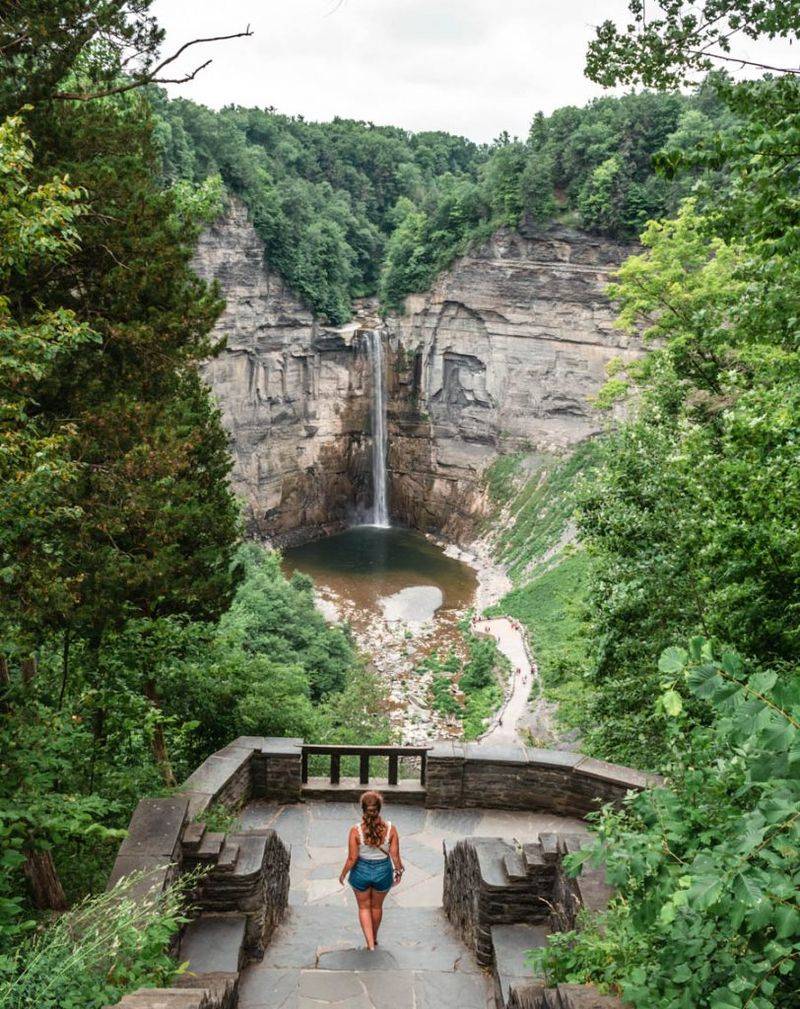 Taughannock Falls State Park Trail