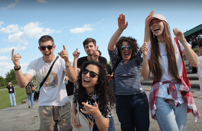 Cultivate Global Friendships